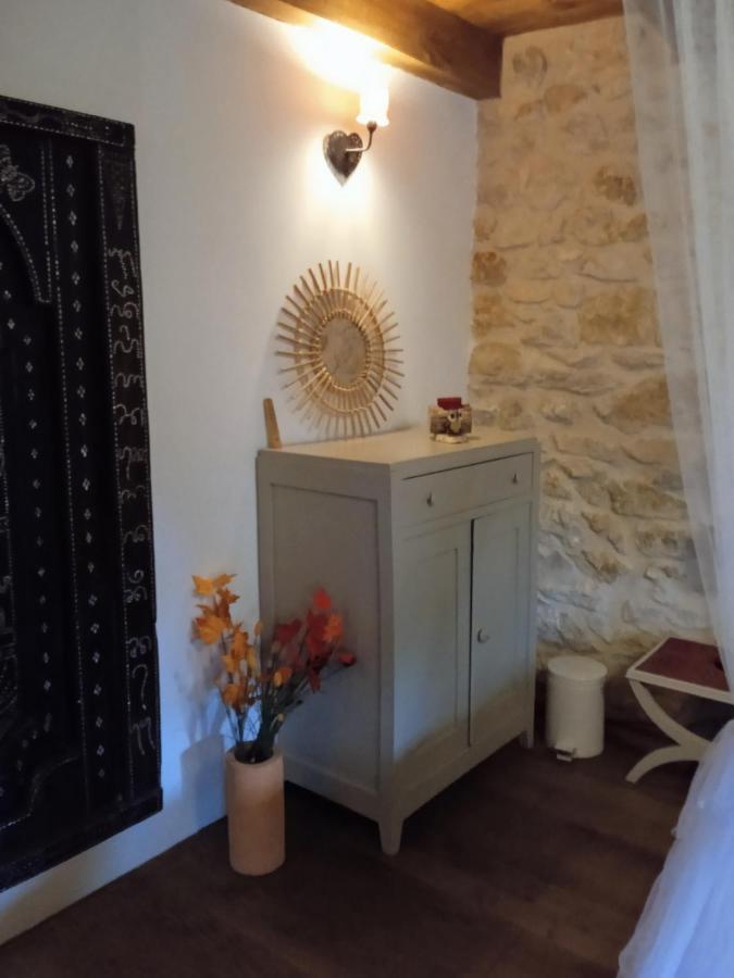 Ceyzerieu Chez Karine Bed & Breakfast エクステリア 写真