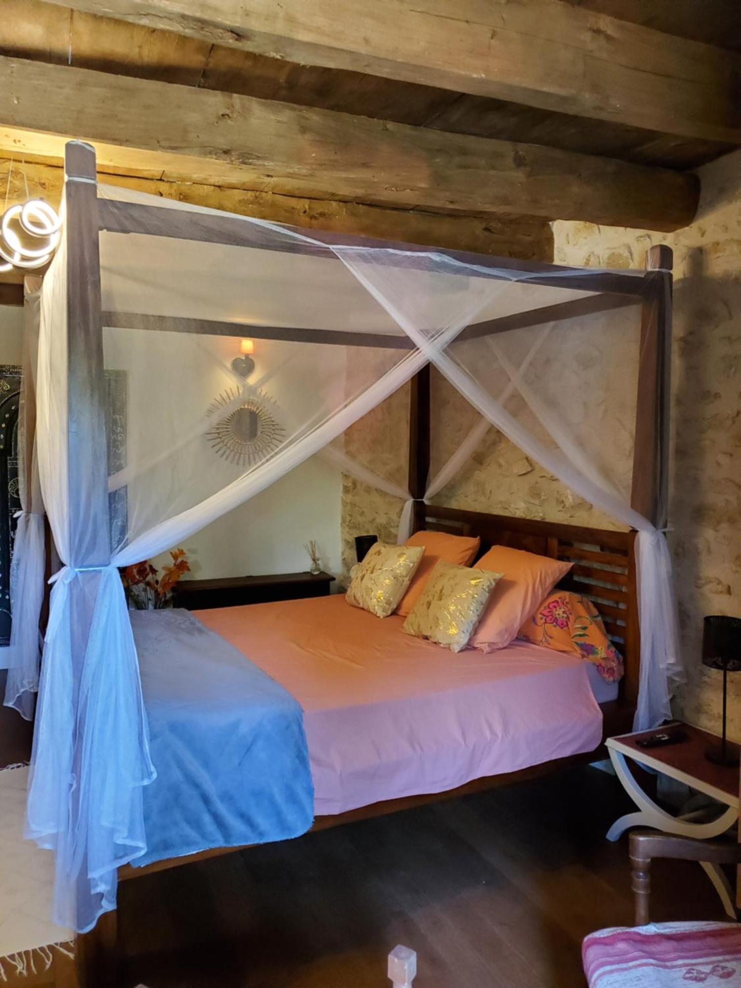 Ceyzerieu Chez Karine Bed & Breakfast エクステリア 写真